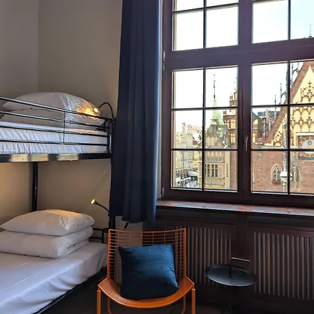Hostel Rynek 30 *