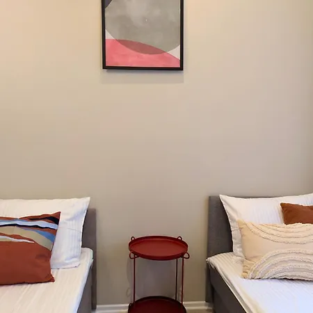 Hostel Rynek 30 *