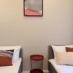 Hostel Rynek 30 *