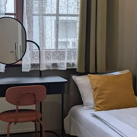 Rynek 30 * Vratislav